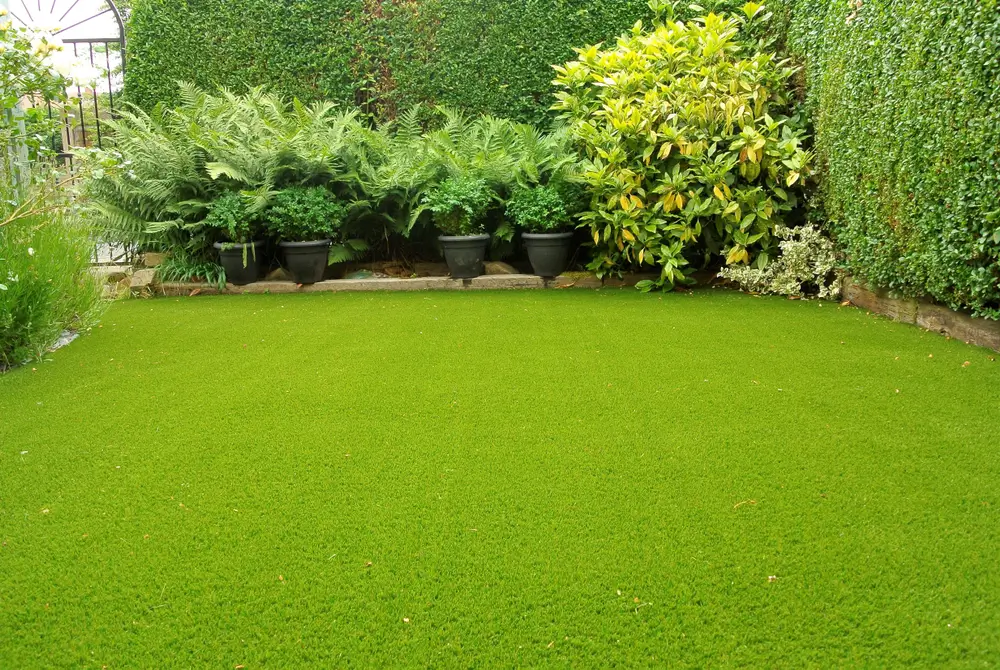 Artificial Grass Suppliers for Garden in UAE