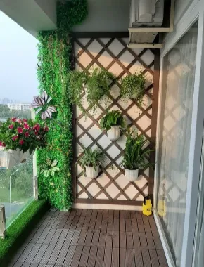 Artificial Hedge Balcony Area